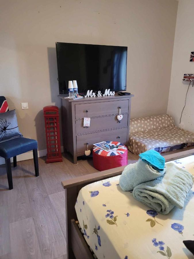 Bed and Breakfast Les Colombes De L'Occitanie Ferrals-lès-Corbières Esterno foto